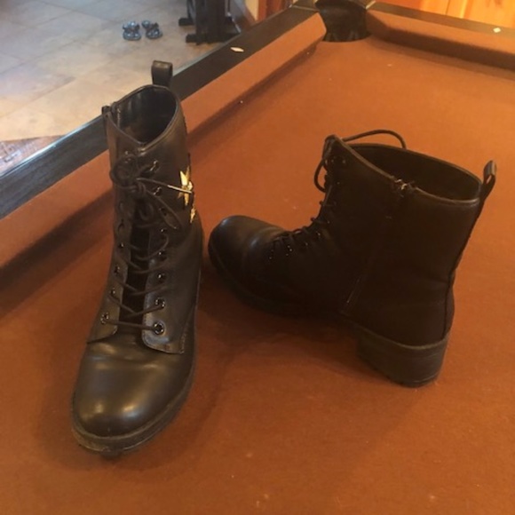 Boots - Picture 2 of 2